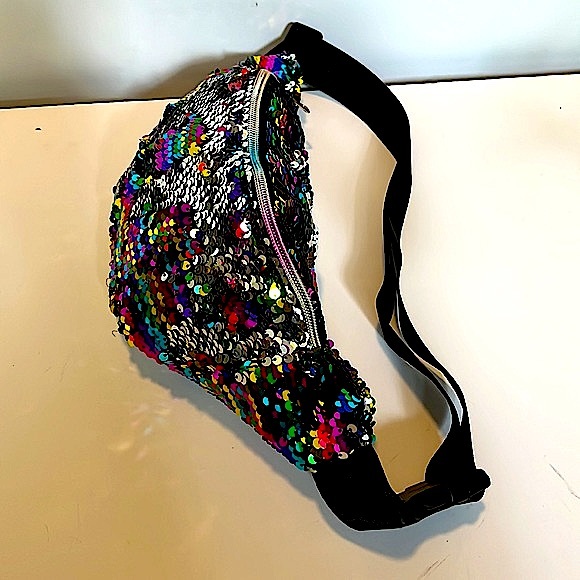 RAINBOW SEQUIN WAIST BAG Crossbody Pouch NWOT - Picture 5 of 7